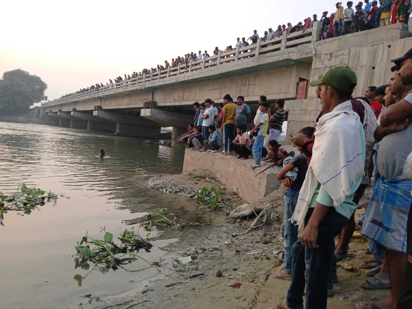 नदी में स्नान के दौरान डूबने से 45 वर्षीय व्यक्ति लापता