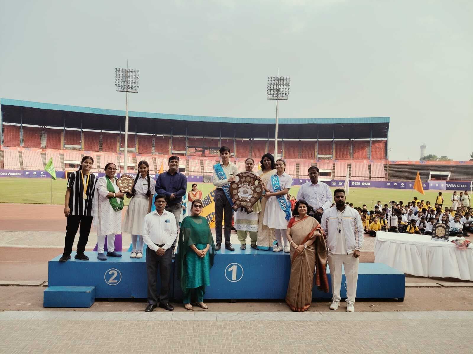 पूर्णिमा महतो ने बच्चों को किया मोटिवेट, दिये सक्सेस मंत्र