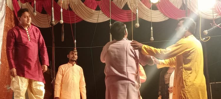 Ghatshila News : बांग्ला भाषा, संस्कृति व परंपरा का रक्षक ‘बांग्ला जात्रा’