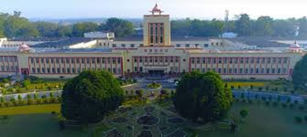 Ranchi News : बीआइटी मेसरा में इंजीनियरिंग सीटें फुल रहीं, अन्य कोर्सों में 18 फीसदी खाली