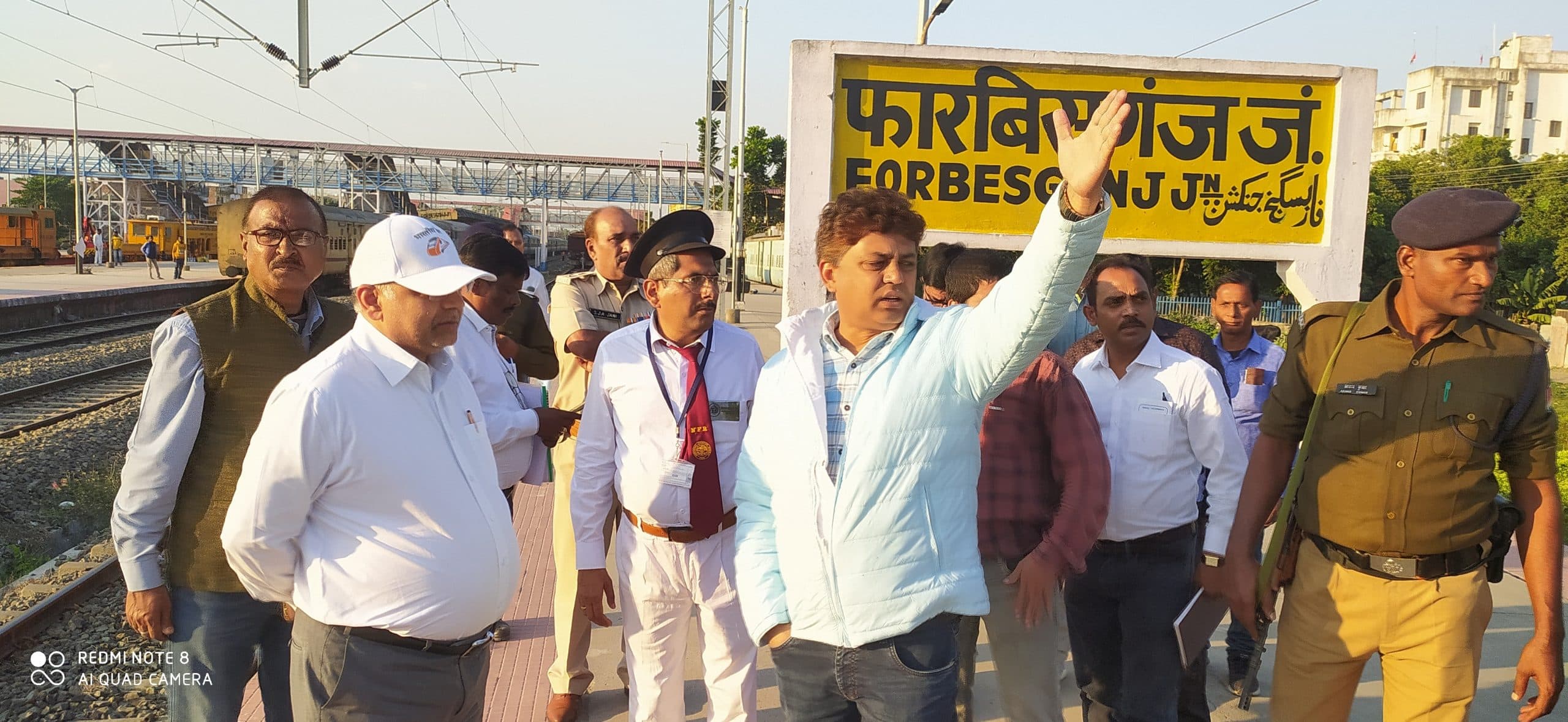 फारबिसगंज- सहरसा रेल खंड पर 15 दिसंबर तक विद्युतीकरण का कार्य हो जायेगा पूर्ण, इलेक्ट्रिक से चलेंगी ट्रेनें: डीआरएम