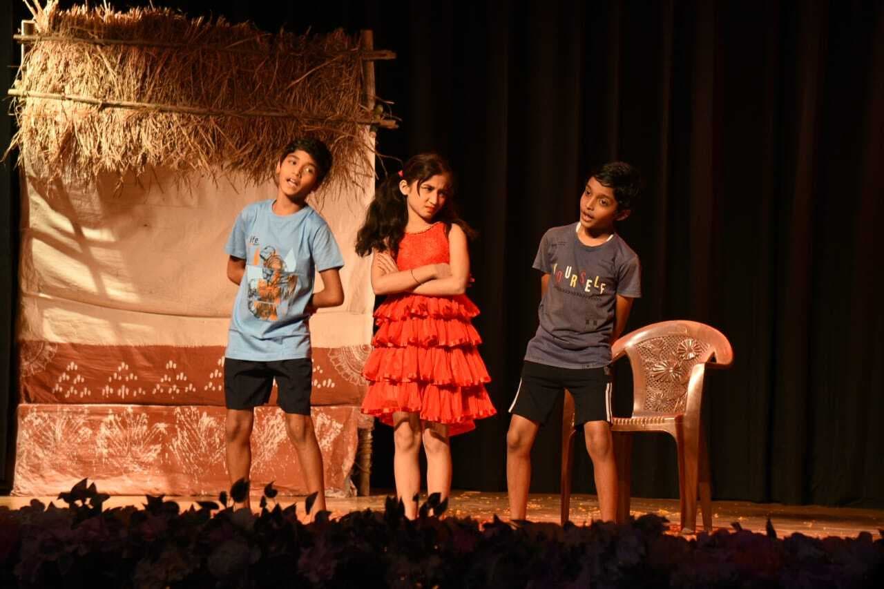 Rourkela News: साई सिद्धार्थ को श्रेष्ठ अभिनेता व अनुष्का को मिला श्रेष्ठ अभिनेत्री का खिताब