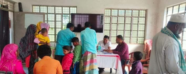 दिव्यागों के यूडीआईडी कार्ड के लिए शिविर में लिये गये आवेदन