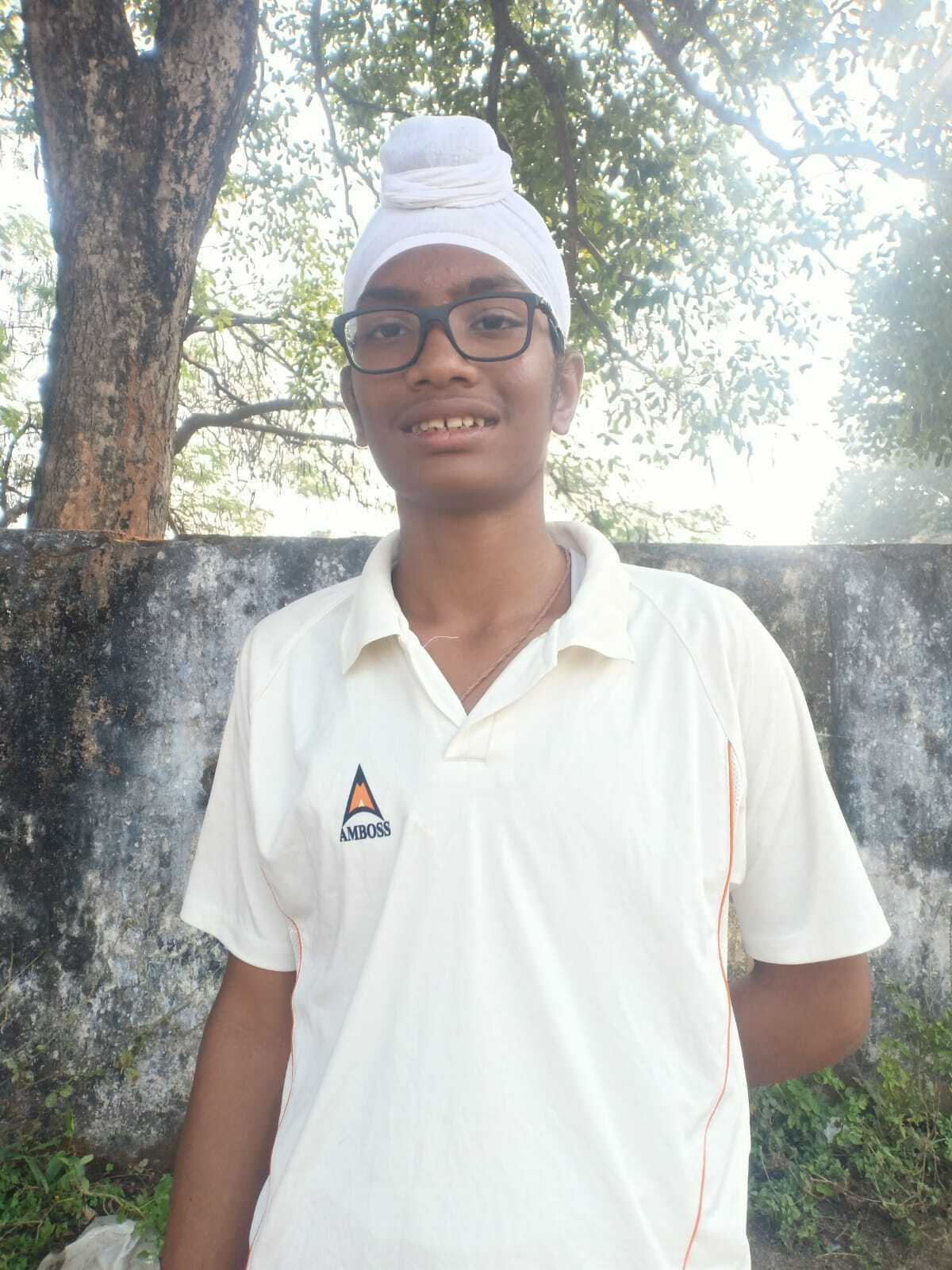 Cricket: विवेकानंद विद्या मंदिर, डीपीएस व गुरुनानक स्कूल जीते