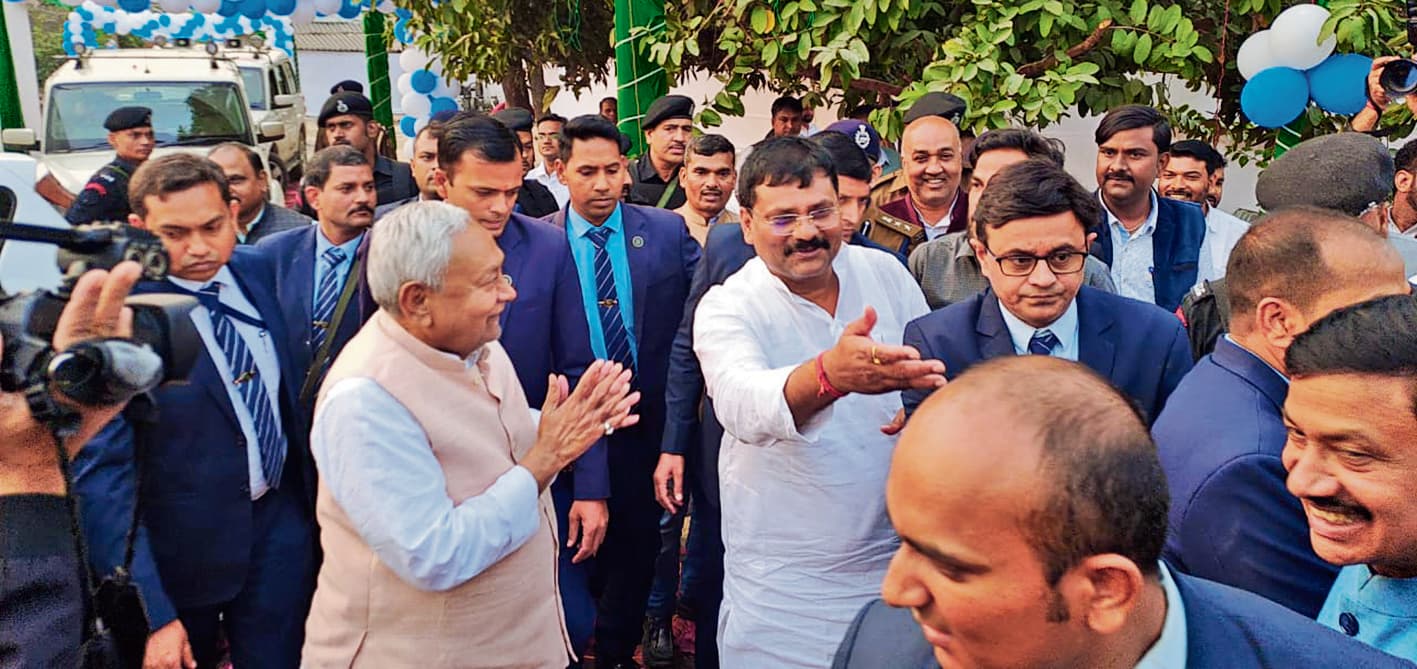 hajipur news. जदयू प्रदेश अध्यक्ष के घर कार्यक्रम में शामिल हुए मुख्यमंत्री नीतीश