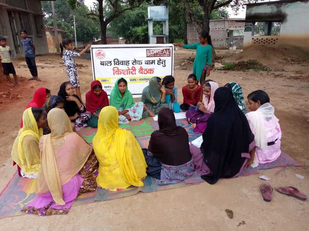 बाल विवाह की रोकथाम को लेकर किशोरियों को किया जागरूक