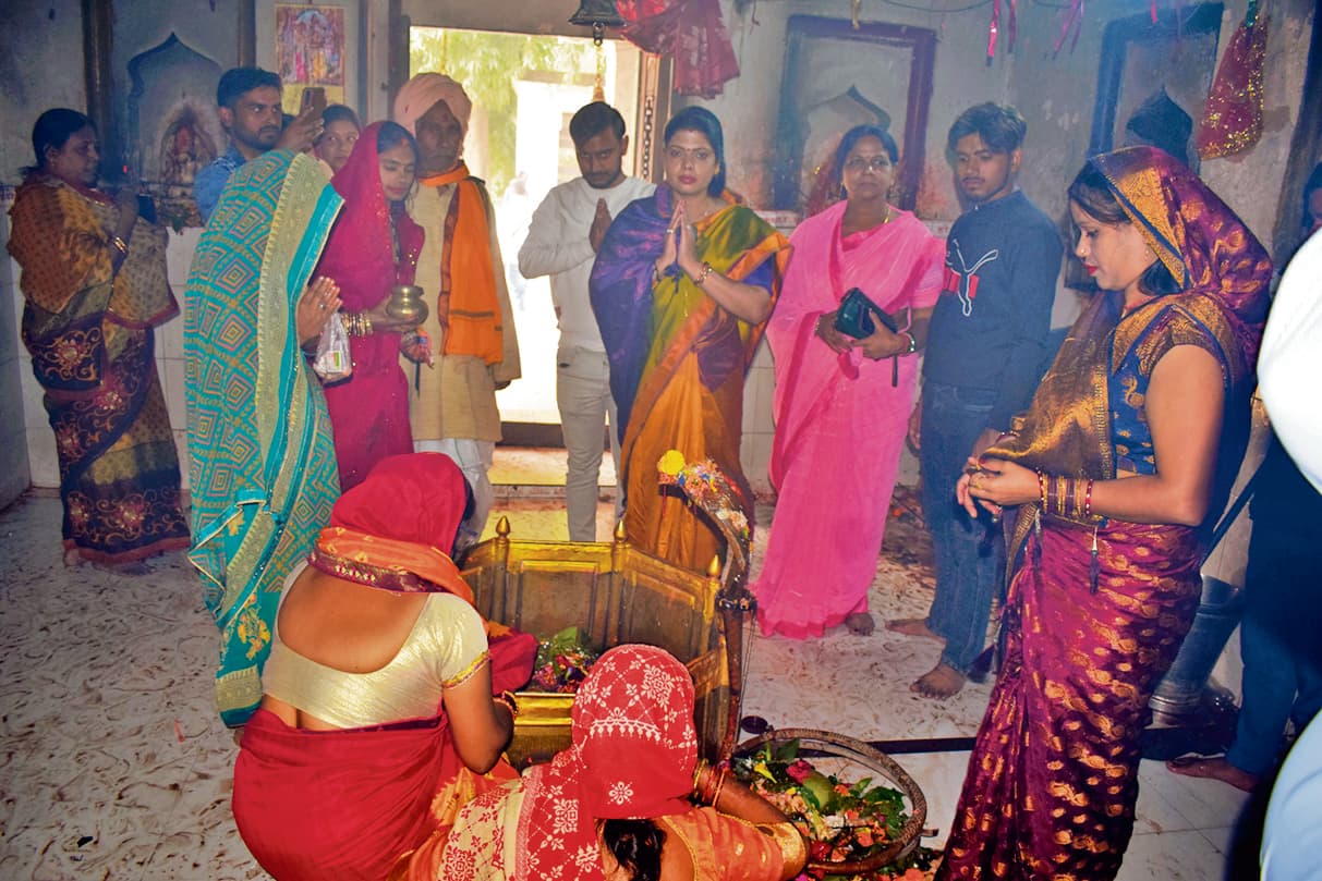 श्रद्धालुओं ने महर्षि भृगु को नमन कर मांगा आशीर्वाद