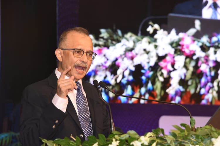 टाटा ग्रुप कभी रिश्वत देकर या भ्रष्टाचार कर कोई काम नहीं करता : हरीश भट