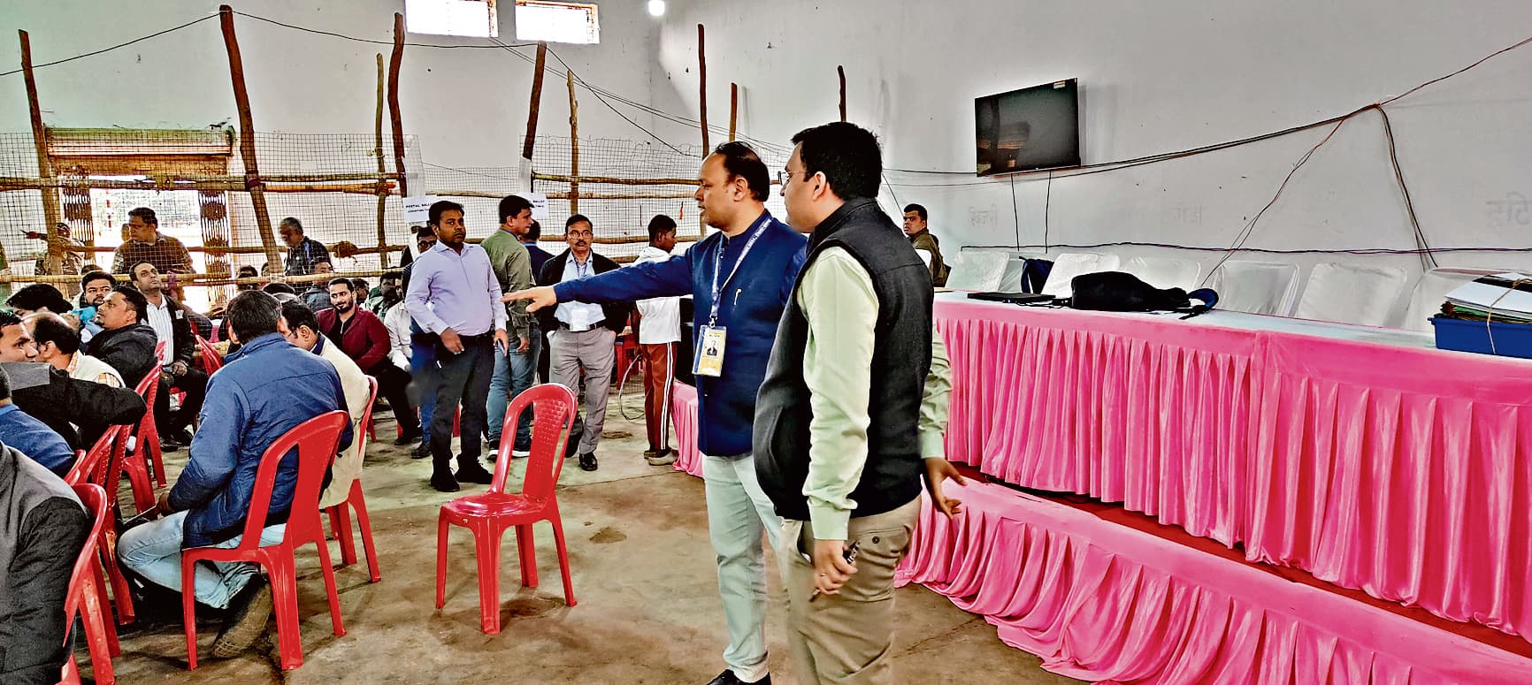 Ranchi News : मतगणना प्रक्रिया से अवगत हुए कर्मी