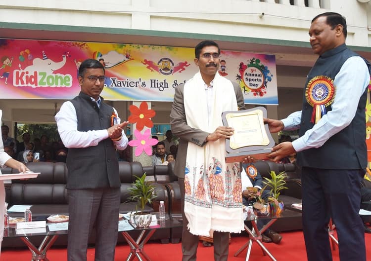 कैंपस : संत जेवियर्स हाइस्कूल में एनुअल स्पोर्ट्स डे पर हुईं प्रतियोगिताएं