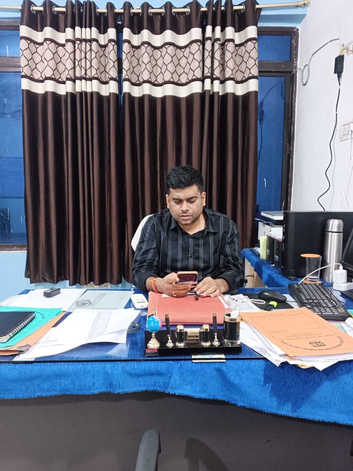 30 नवंबर तक सभी सरकारी कार्यालयों में लगेंगे प्रीपेड मीटरः अमित कुमार