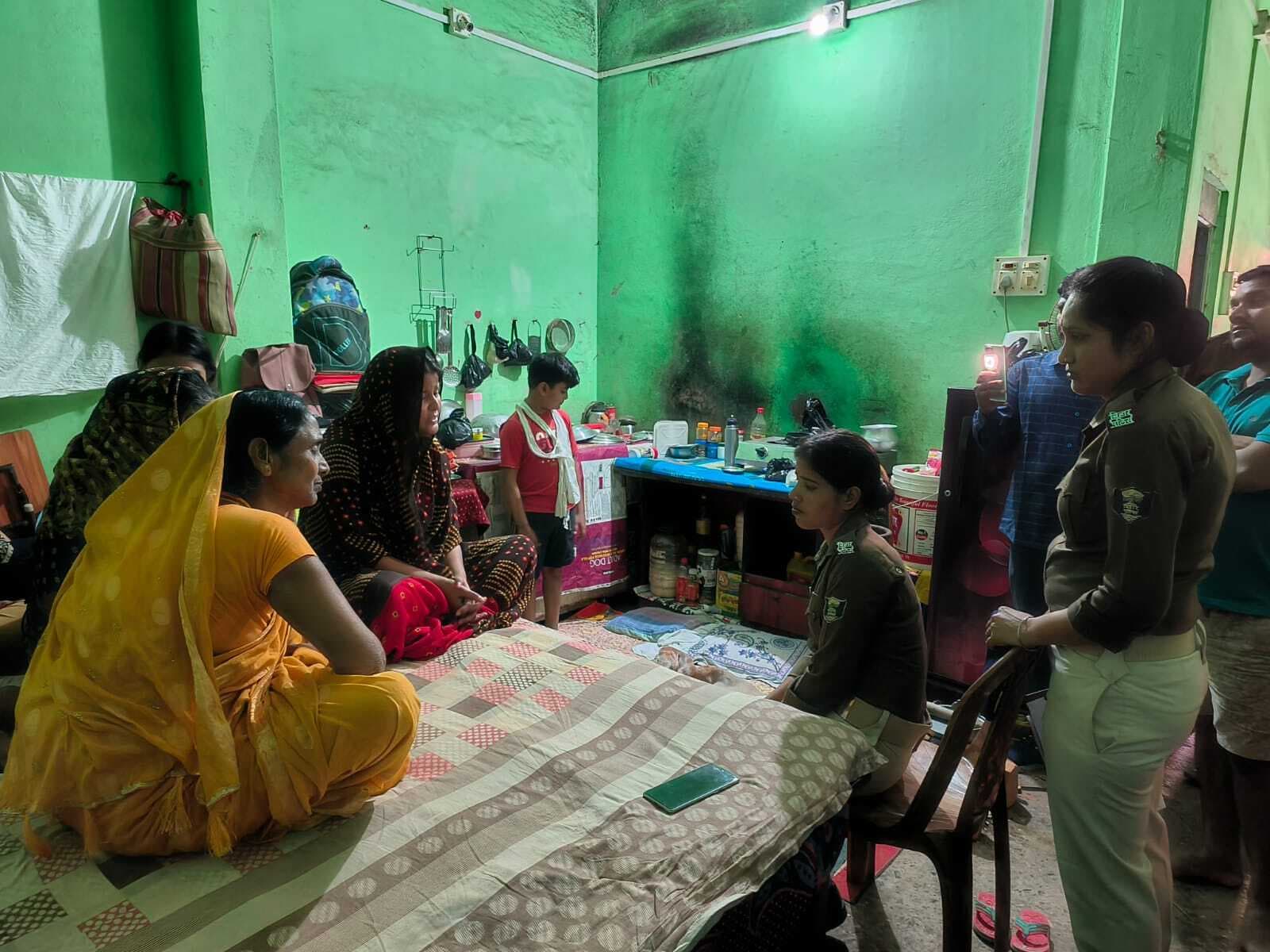 पुलिसिया जांच शुरू होते ही फरार हो गये तीनों आरोपित