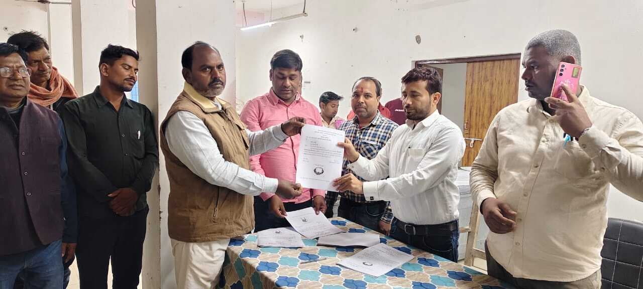 10 पैक्स प्रत्याशियों ने नामांकन लिया वापस