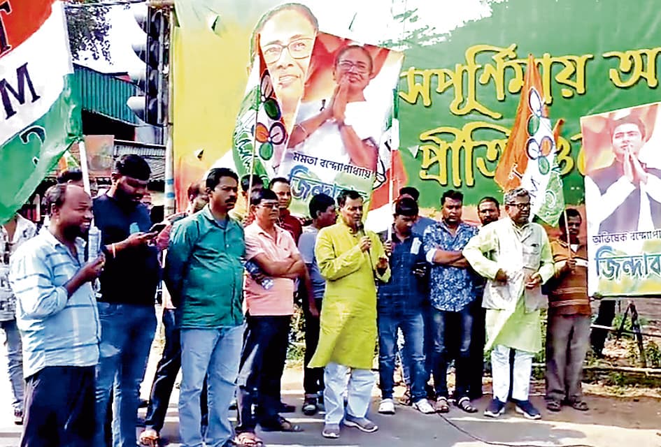 पूर्वस्थली से मंत्री के नेतृत्व में निकला विजय जुलूस