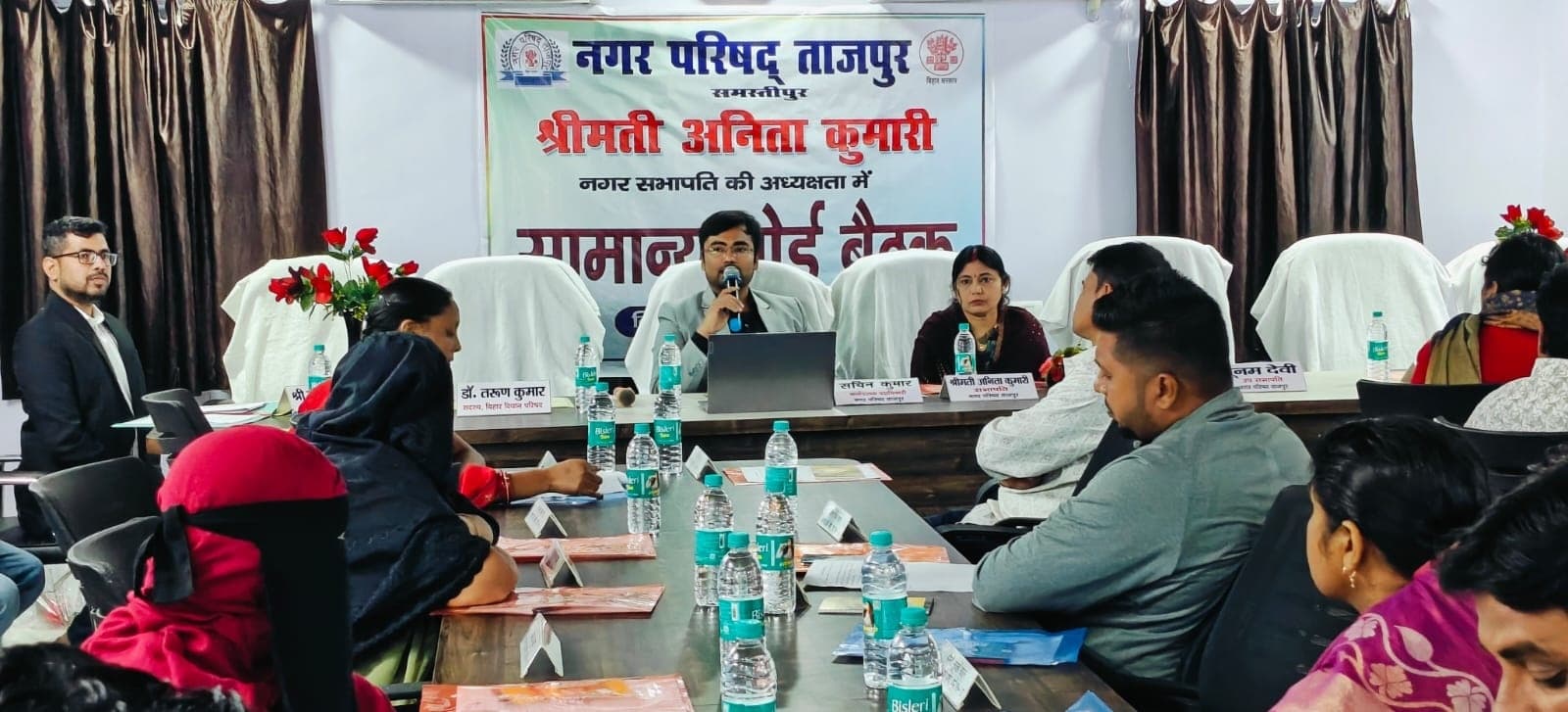 ताजपुर नप बोर्ड बैठक विकास कार्यों को पूरा करने का संकल्प