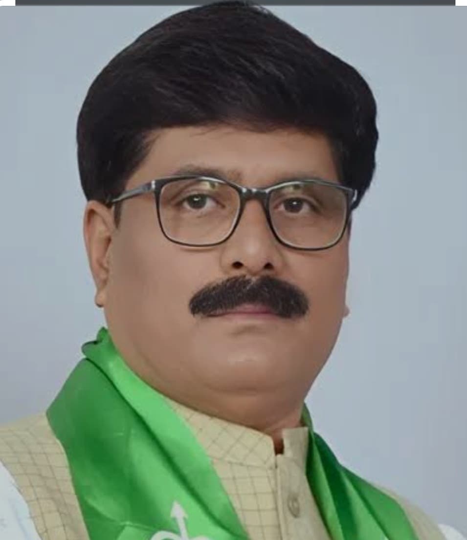 BOKARO NEWS : 2014 में योगेंद्र 94 हजार वोट लाकर जीते थे, इस बार मिले 95 हजार