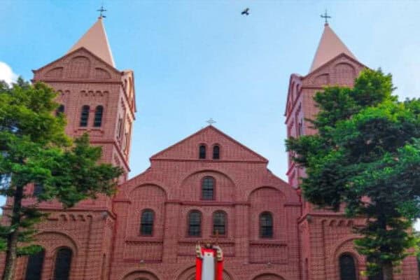 ranchi news : ख्रीस्त राजा का पर्व आज, दिन के एक बजे से निकलेगी शोभायात्रा