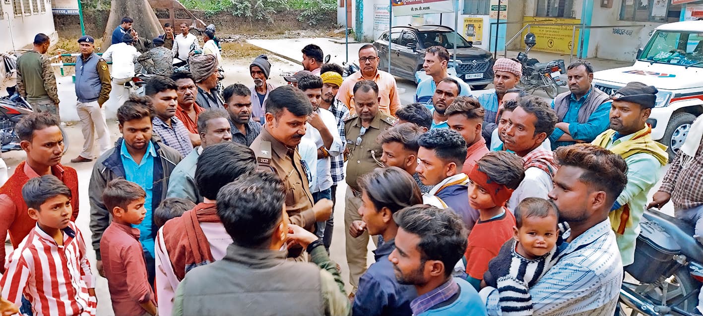 Chhapra News : हाइवा ने बाइक में मारी टक्कर, एक की हुई मौत