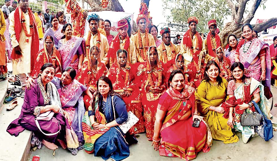 Ranchi News : जगन्नाथ मंदिर में एक-दूजे के हुए सात जोड़े