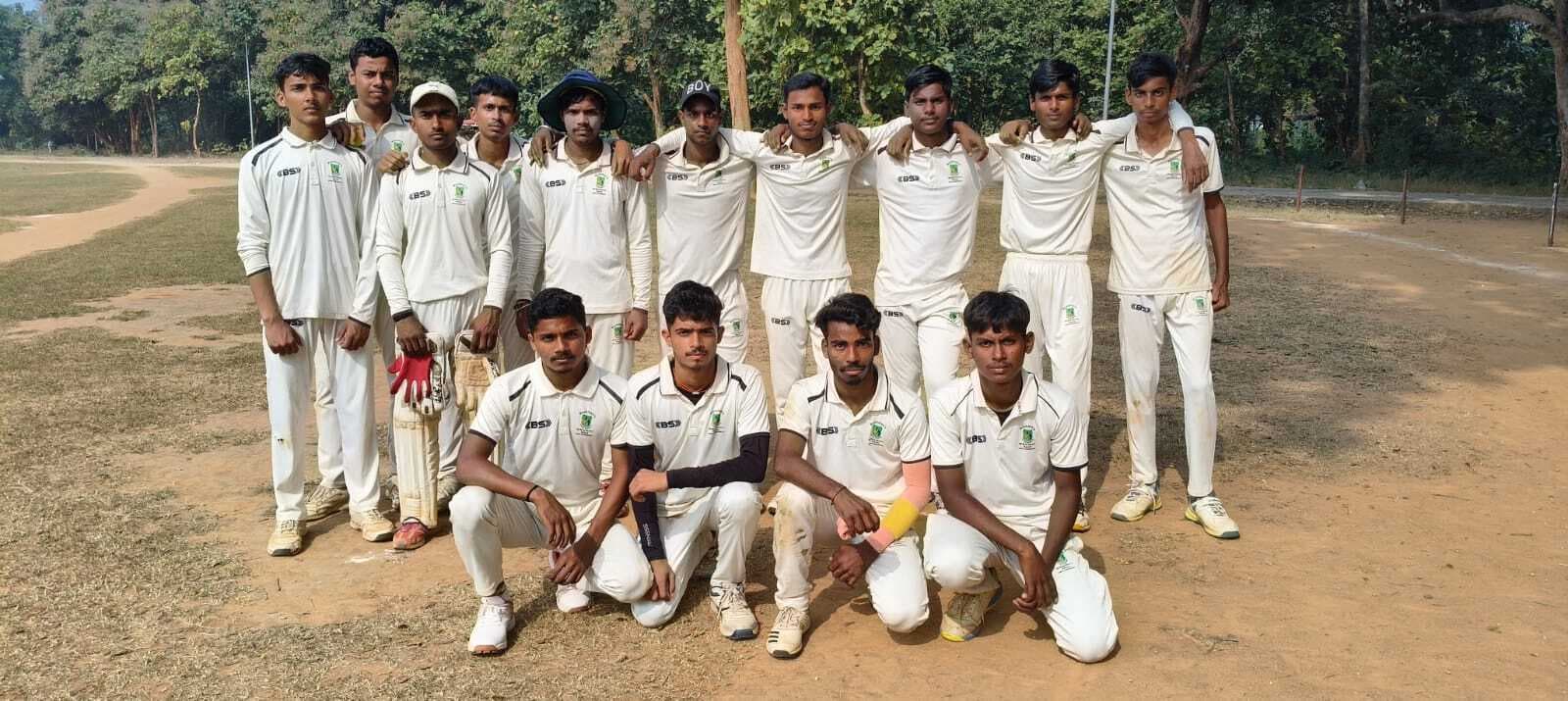 सत्संग व एमसीए यार्कर की टीमों ने लीग मैच में दर्ज की जीत