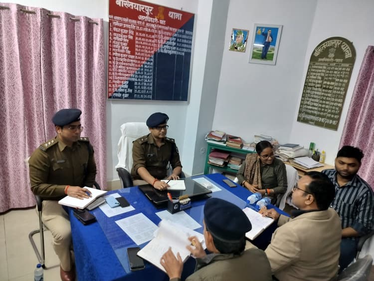 बूथ पर ना हो किसी भी तरह की विधि व्यवस्था की समस्या