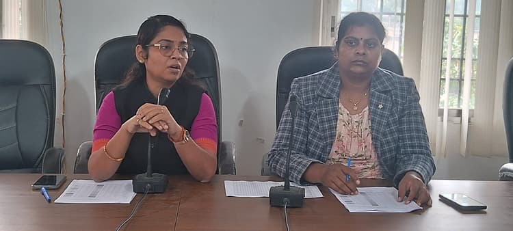 सभी गांवों में 70 साल के बुजुर्गों का बनेगा आयुष्मान कार्ड