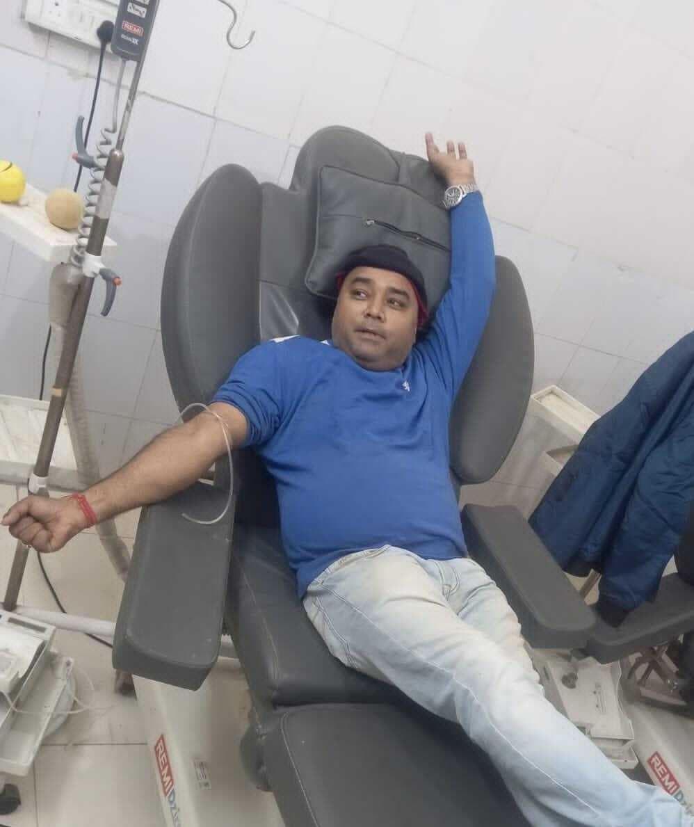 विकास के रक्तदान के बाद महिला का ऑपरेशन संभव हाे सका