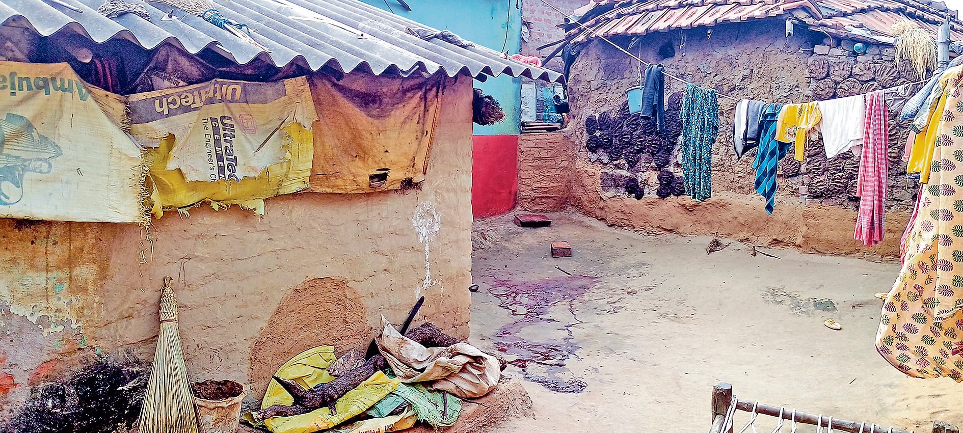 अवैध संबंध के शक में पत्नी को कुल्हाड़ी से काट डाला, आरोपी गिरफ्तार