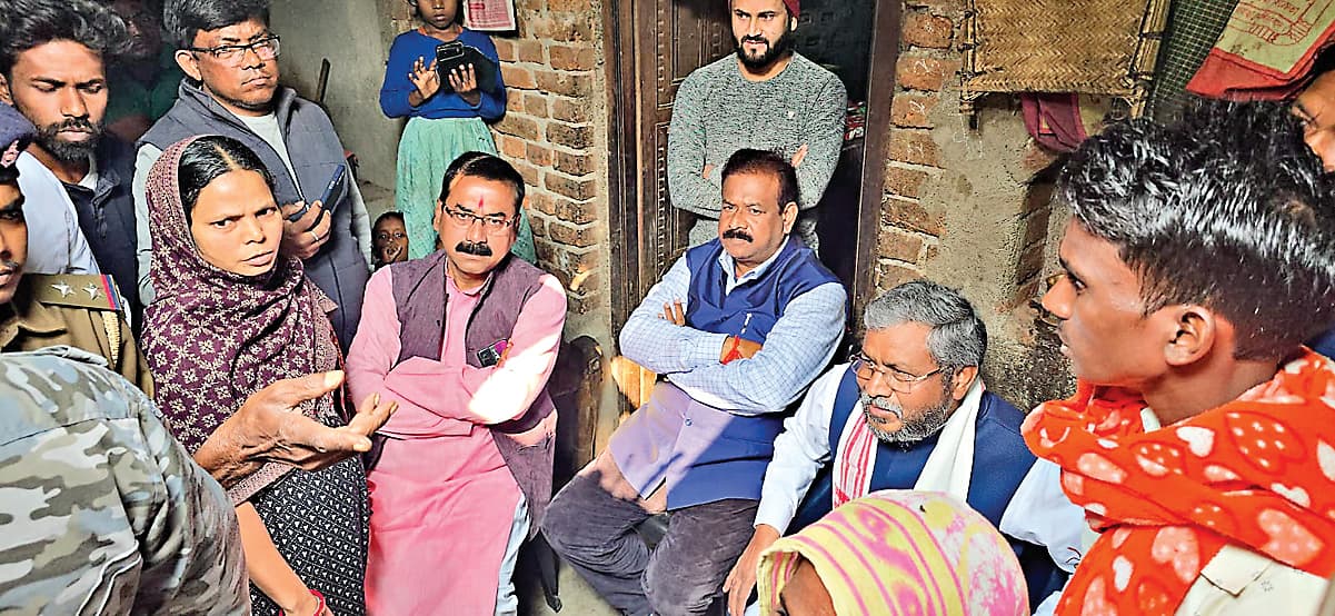 Ranchi news : लोकतंत्र के रक्षकों पर हमला कर रहे झामुमो-कांग्रेस के समर्थक : बाबूलाल