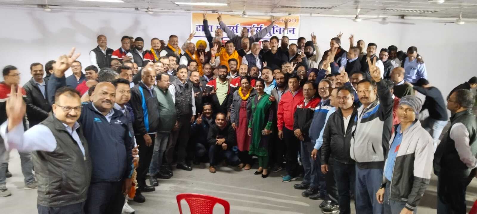 टाटा मोटर्स वर्कर्स यूनियन के तीसरी बार गुरमीत सिंह बने अध्यक्ष, आरके सिंह महामंत्री