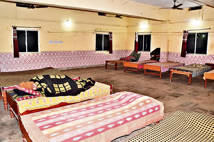 BOKARO NEWS : ठंड में आश्रय गृह की व्यवस्था दुरुस्त, जरूरतमंद पुरुष व महिलाओं को मिल रही राहत