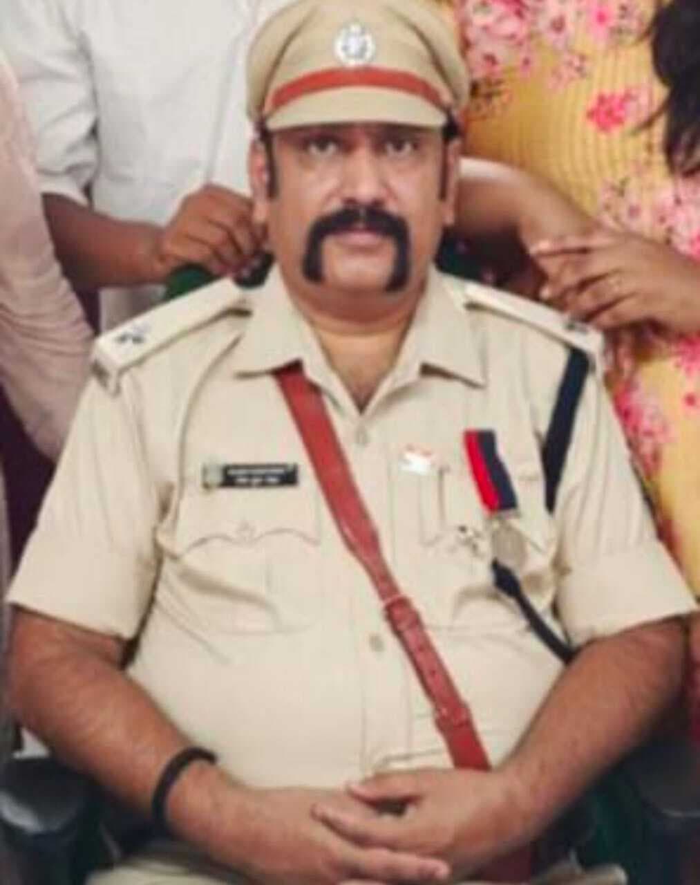 DHANBAD NEWS : धनबाद साइबर थाना में पदस्थापित इंस्पेक्टर राजेश कुमार सिन्हा की मौत