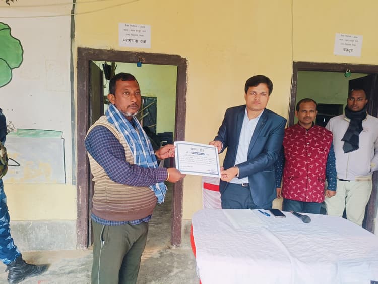 पैक्स चुनाव में बिजलपुर से दूसरी बार राहुल व पटोरी से अशोक ने मारी बाजी