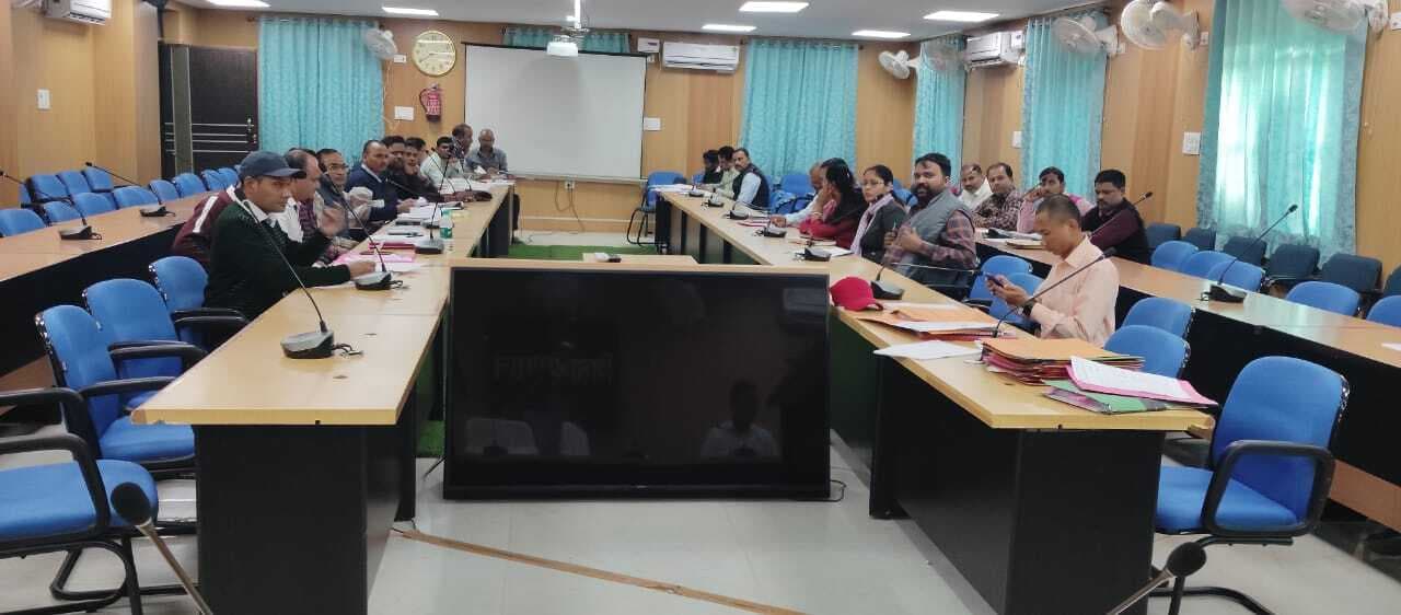 बैंक से संबंधित नीलाम पत्र के वादों की हुई समीक्षा