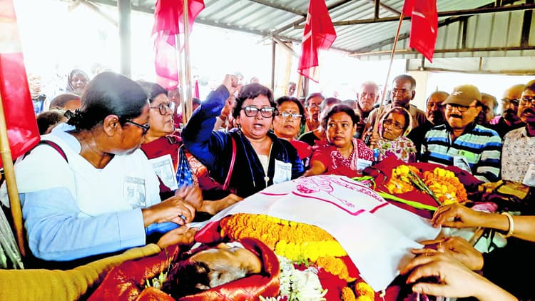 नहीं रहीं माकपा की जिला नेता वंदना मंडल