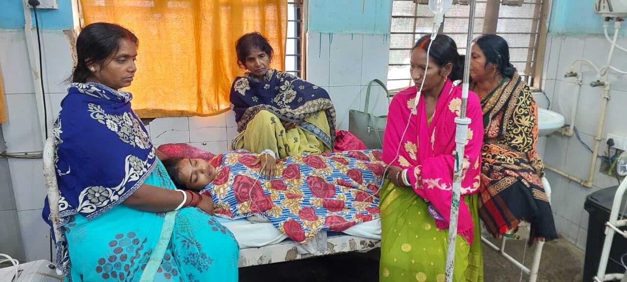 सड़क दुर्घटना में शिक्षिका घायल, पटना रेफर