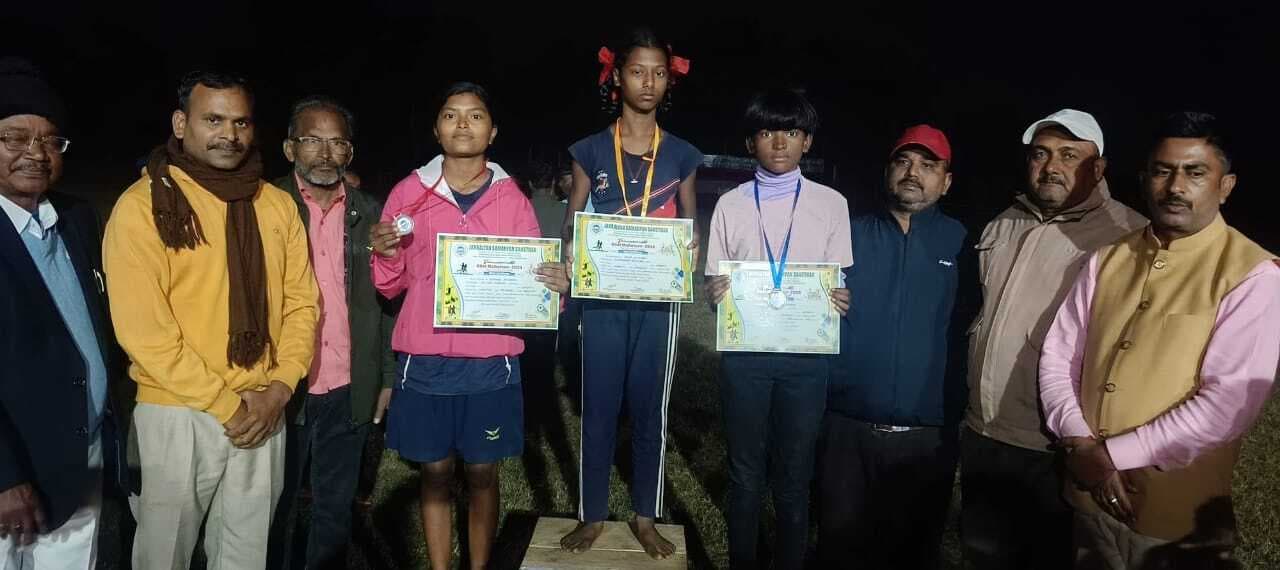 भाला फेंक में सन्नी व अंश और डिस्कस थ्रो में सन्नी व रोशनी ने जीता स्वर्ण