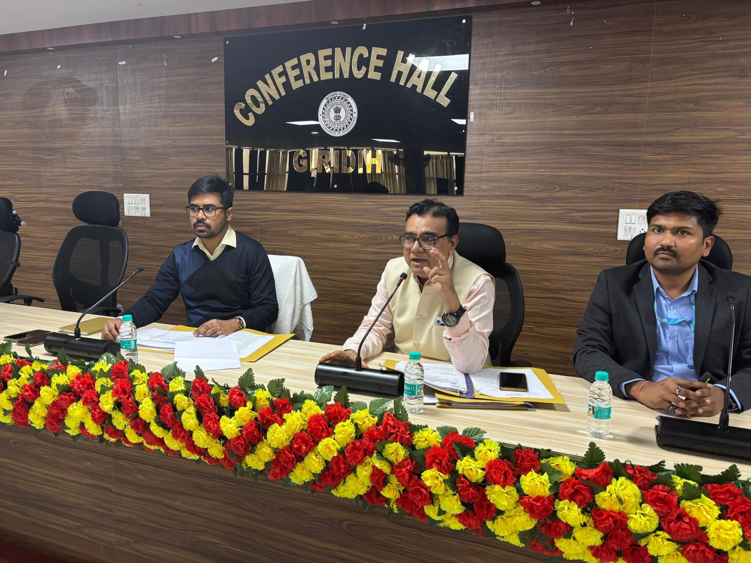 Giridih News :अभियान में ना छूटे 0 से 5 वर्ष तक का एक भी बच्चा : डीसी