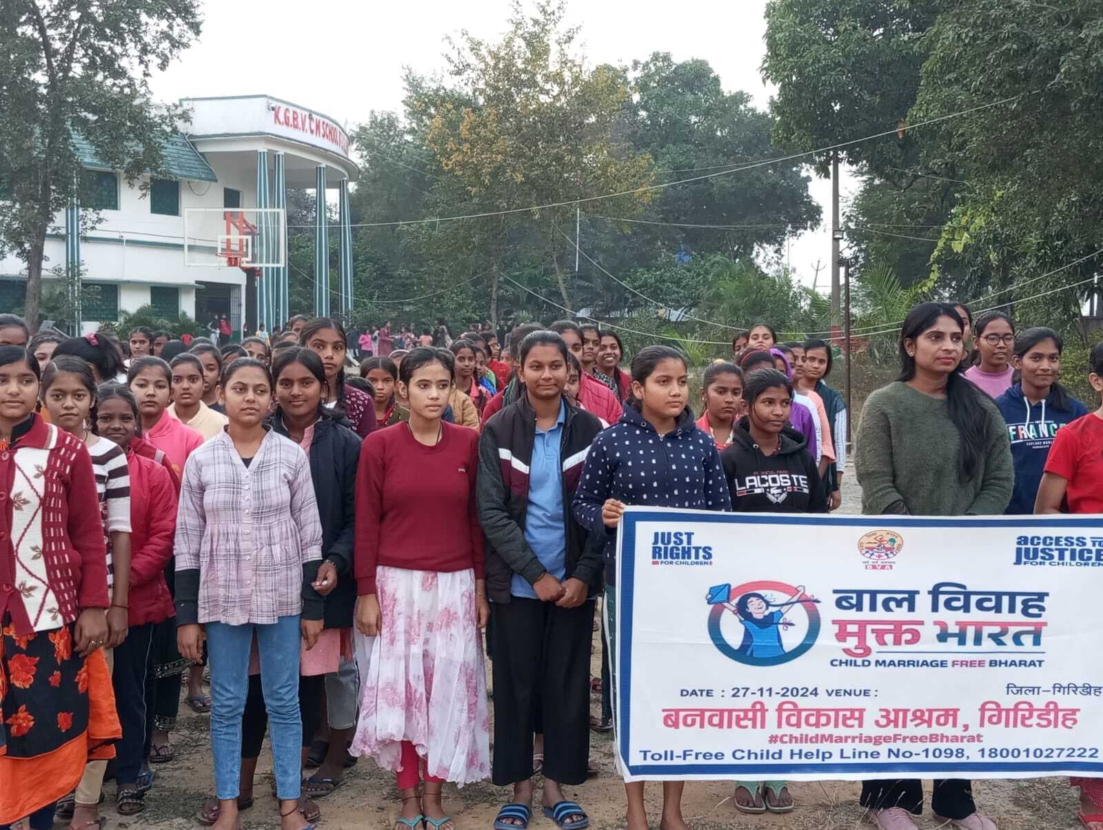 Giridih News: पुरोहितों, हलवाइयों व बैंड बाजा वालों ने बाल विवाह में शामिल न होने की ली शपथ