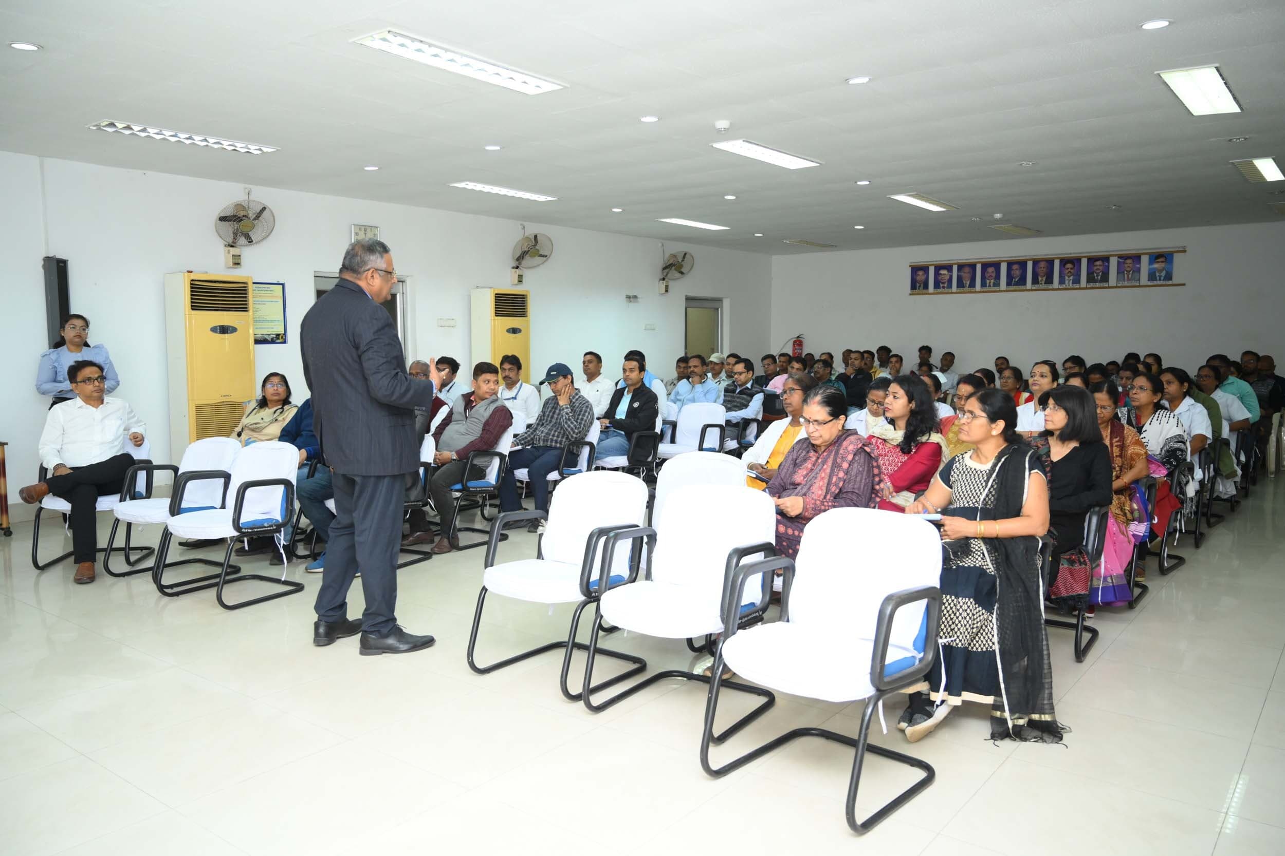 Rourkela News: आइजीएच के चिकित्सकों ने एनएबीएच प्रमाणन प्रक्रिया के महत्वपूर्ण पहलुओं को जाना