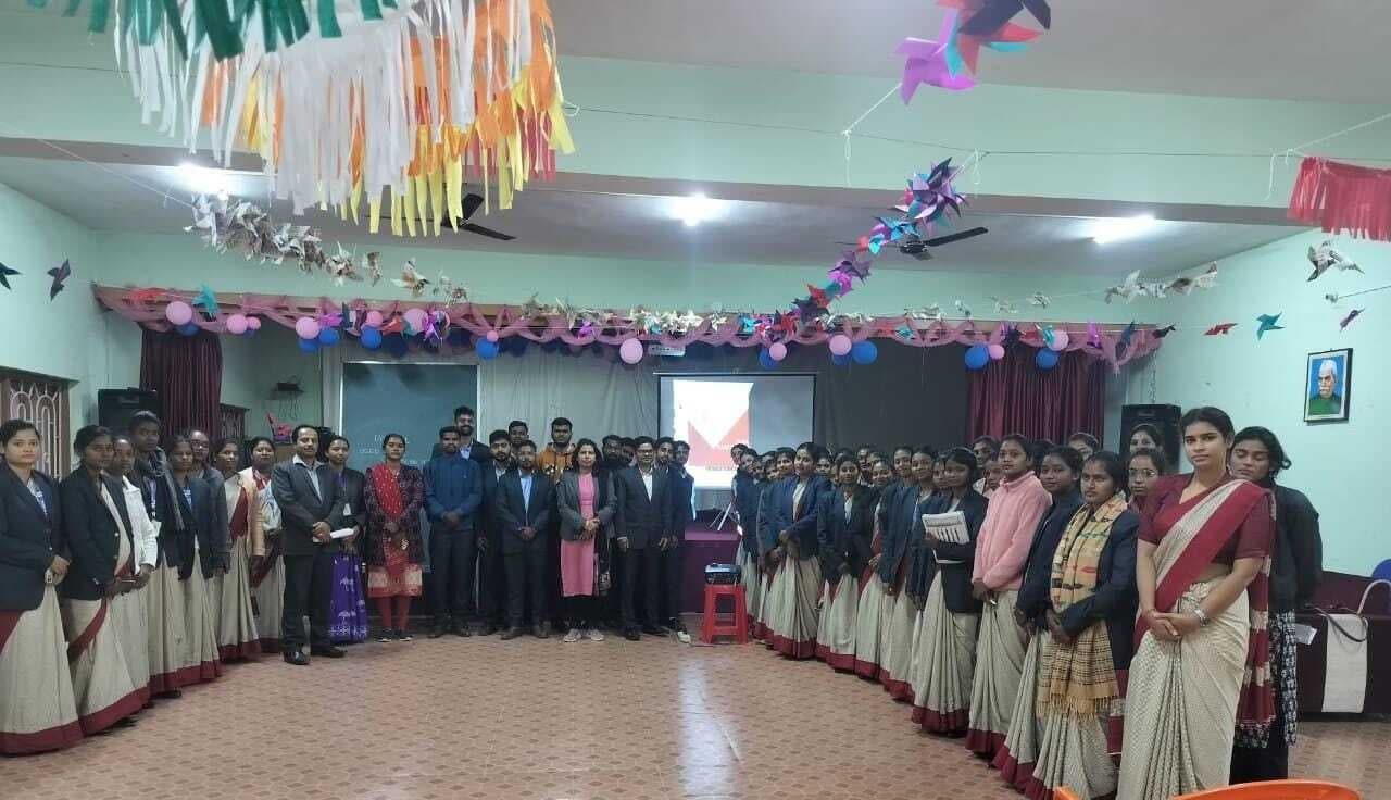 पटेल बीएड कॉलेज में परख मूल्यांकन कार्यशाला