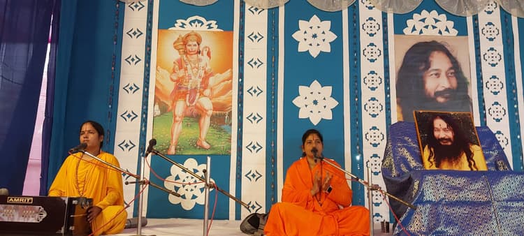 सिर्फ धन की बात करने से कोई धनी नहीं होता  : साध्वी अमृता भारती