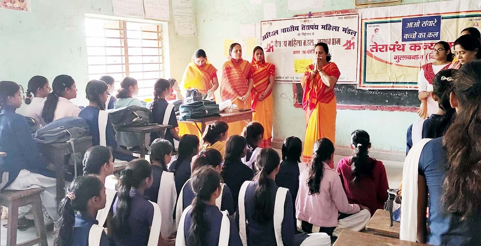 सोशल मीडिया के उपयोग पर चला प्रशिक्षण कार्यक्रम