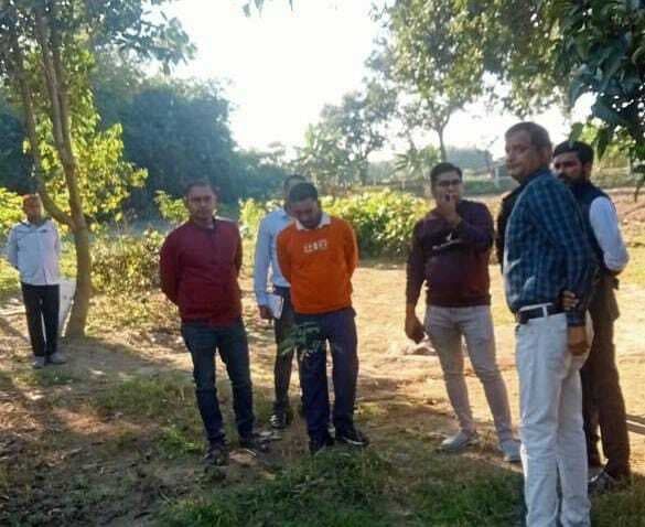 एसडीएम ने खेरिया में बागवानी का लिया जायजा