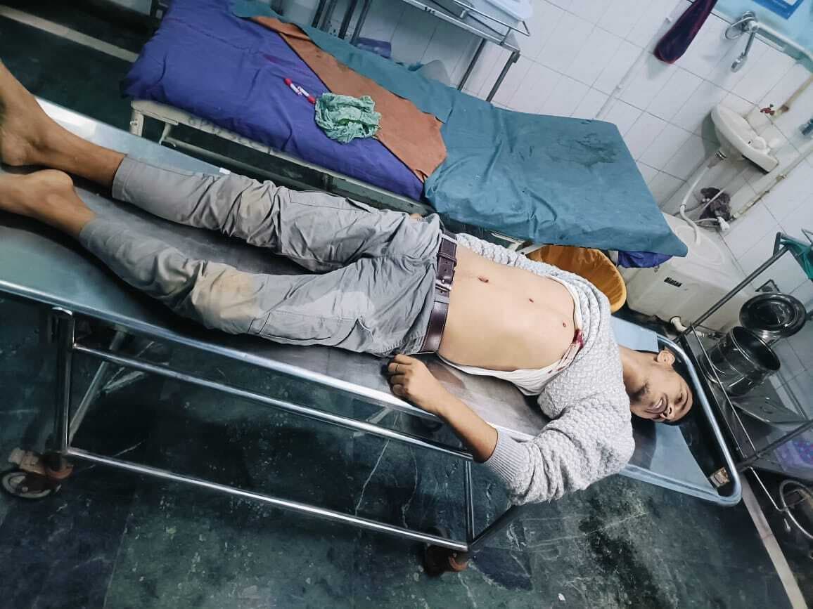 लेवी को लेकर रोड कंस्ट्रक्शन कंपनी के मुंशी को एके-56 से कर दिया था छलनी