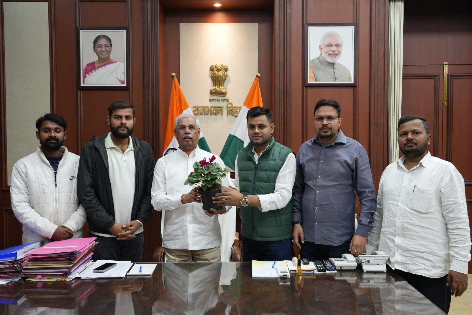 Patna University : अभाविप के सदस्य मिले राज्यपाल से, राजभवन ने मार्च में चुनाव कराने का दिया आदेश