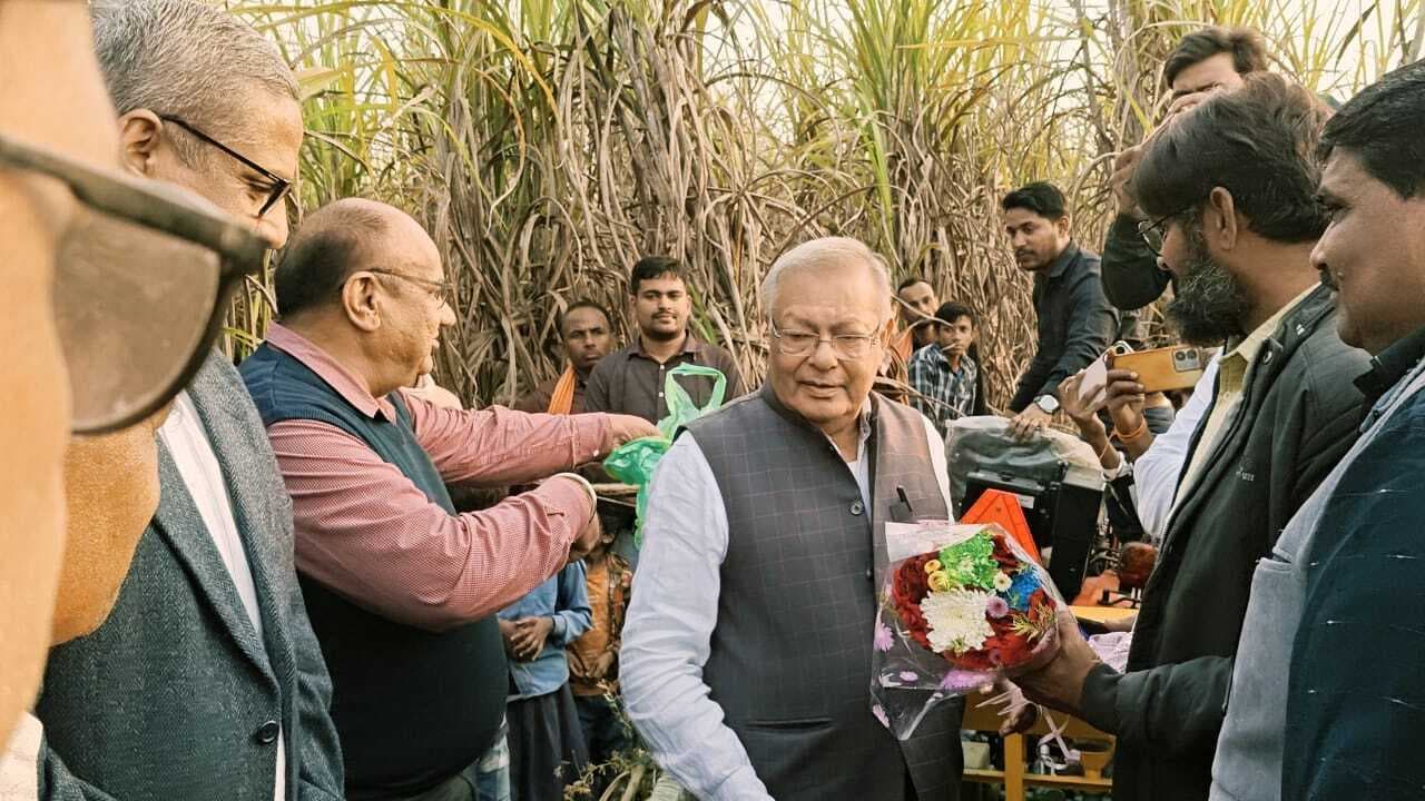 अब बिहार में भी मशीन से होगी गन्ना छिलाई और कटाई