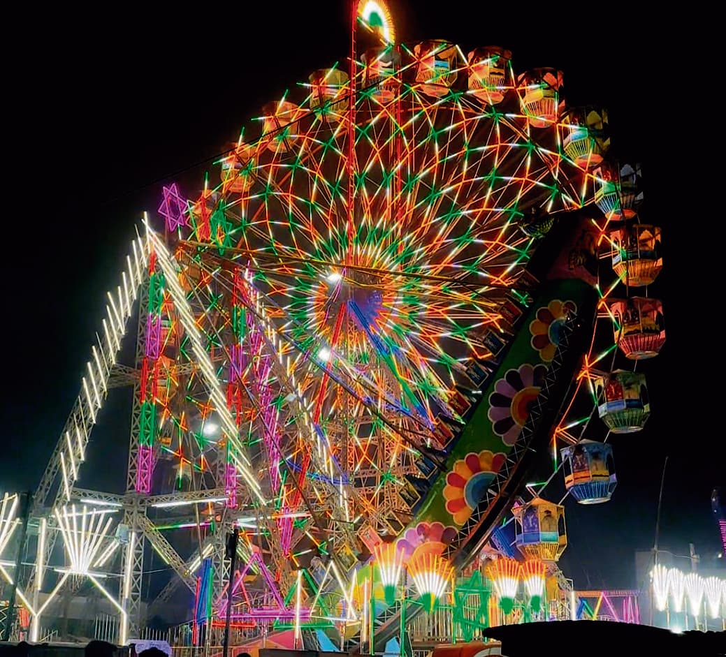 Sonpur Mela : मेले में खेल-तमाशों से लोगों का हो रहा मनोरंजन