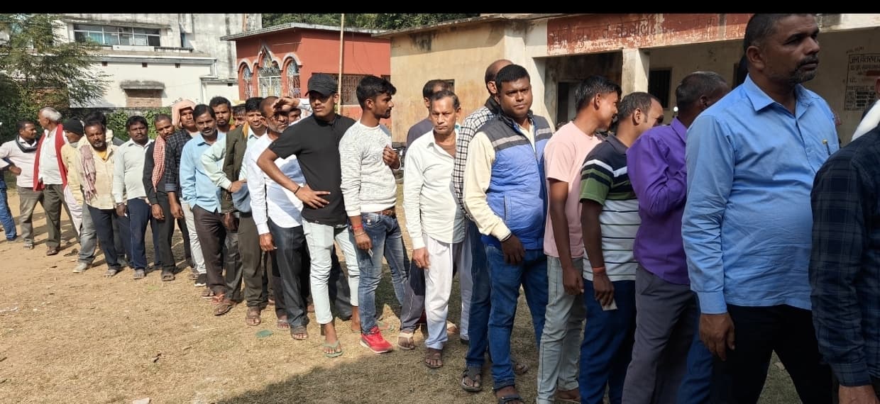 सोनो के 10 पैक्सों में 63 प्रतिशत मतदान