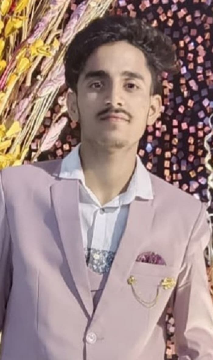 BOKARO NEWS: शादी समारोह से लौट रहे दो युवकों की दुर्घटना में मौत, एक गंभीर